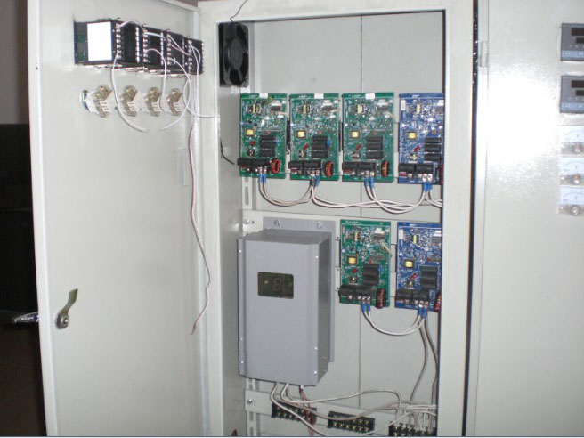 電磁加熱器.jpg 電磁加熱器.jpg